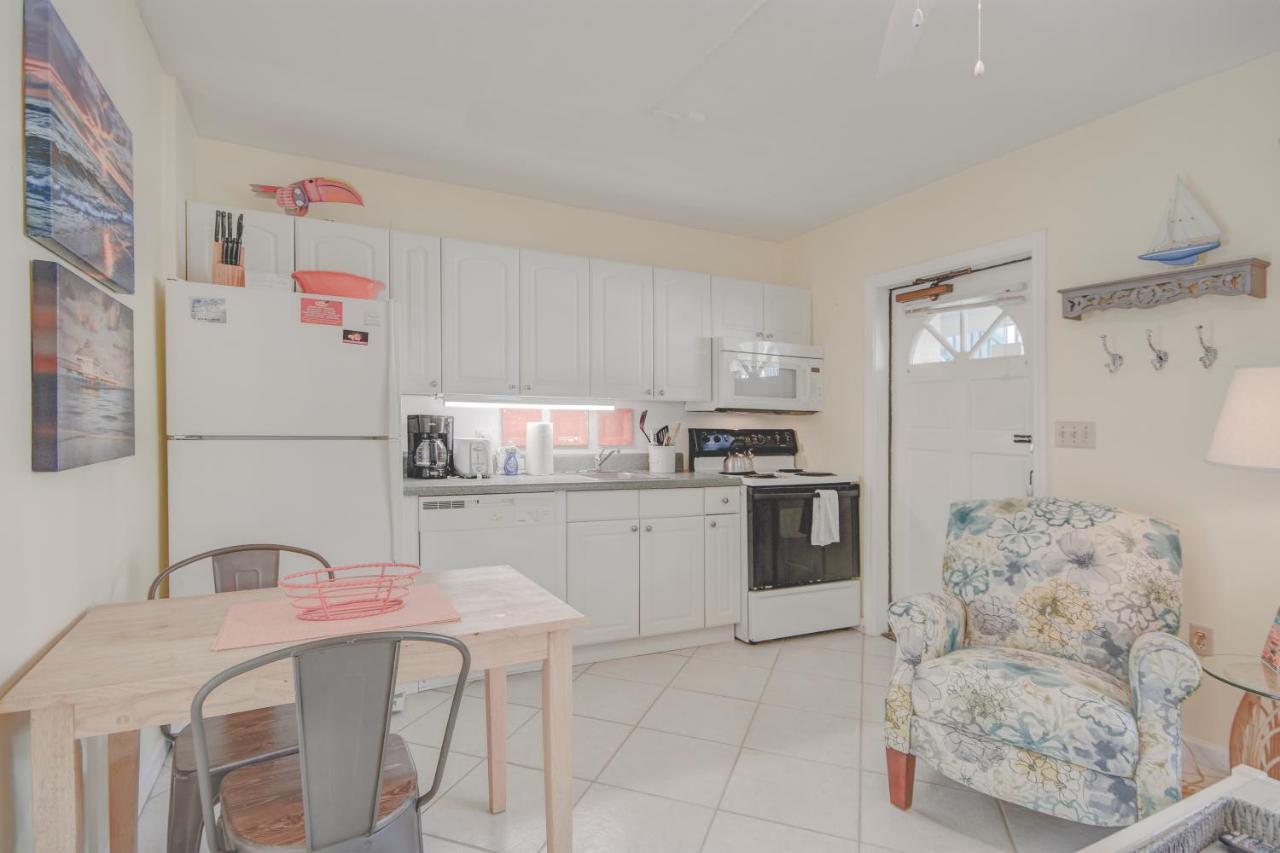 Five Palms Vacation Rentals- Daily - Weekly - Monthly เคลียร์วอเตอร์บีช ภายนอก รูปภาพ